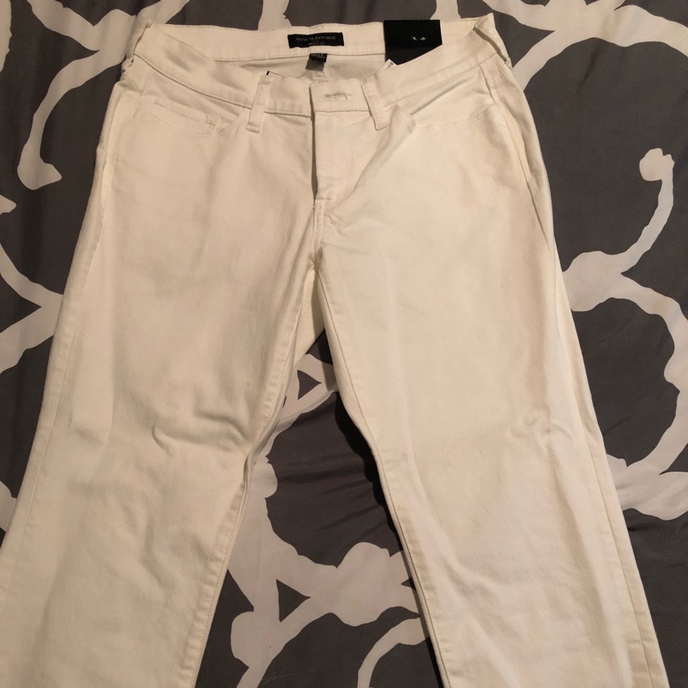 Banana Republic White Cropped Jeans
